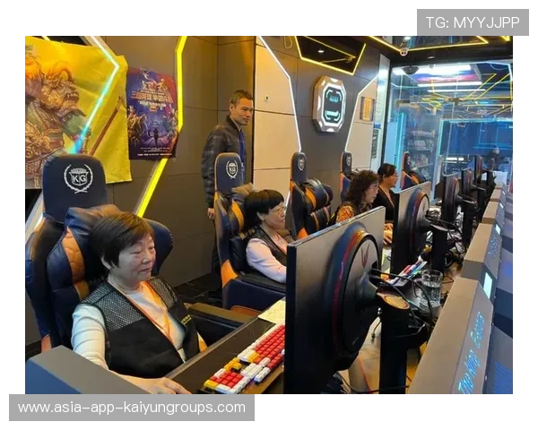 电竞战队内部培训是否应引入心理测评工具，电竞职业战队训练室